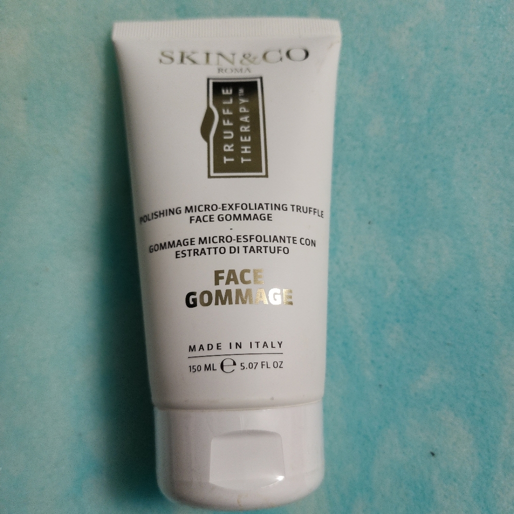 exfoliating face wash